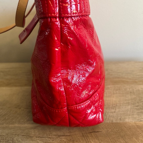 Coach Poppy Liquid Glass Red Patent Leather Shoulder Bag Purse Y2K - Picture 5 of 15